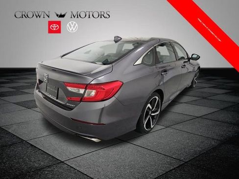 Used 2019 Honda Accord Sport image 6