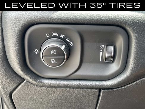 New 2026 RAM 2500 Tradesman AWD/4WD image 28
