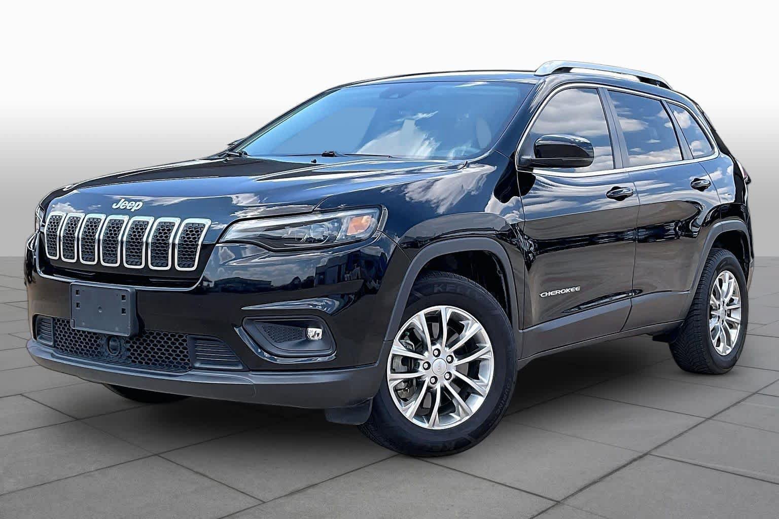 Used 2021 Jeep Cherokee Latitude Lux w/ Comfort/Convenience Group AWD/4WD image 2