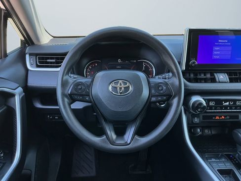 Used 2024 Toyota RAV4 XLE FWD image 13