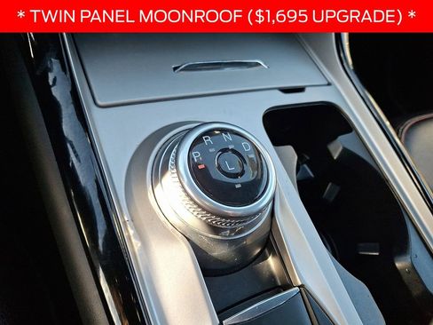 Certified 2022 Ford Explorer ST-Line w/ Class IV Trailer Tow Package image 17