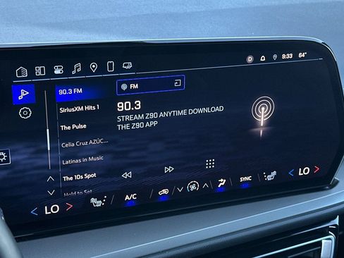 Certified 2025 Chevrolet Traverse LT w/ LPO, Floor Liner Package FWD image 26