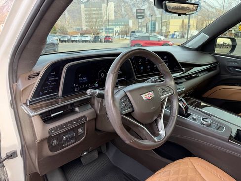 Certified 2023 Cadillac Escalade ESV Sport w/ Touring Package image 22