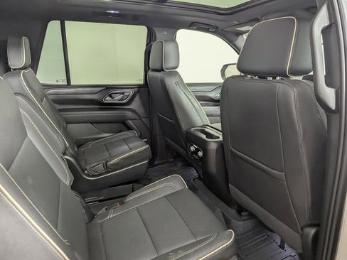 Used 2023 GMC Yukon SLT image 21