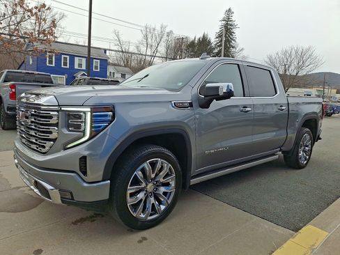 Used 2024 GMC Sierra 1500 Denali w/ Denali Reserve Package image 3