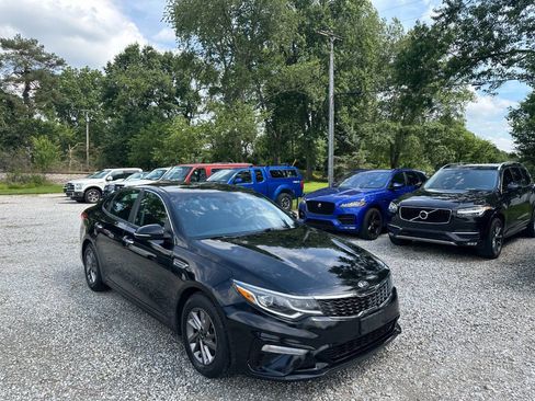 Used 2020 Kia Optima LX FWD image 3