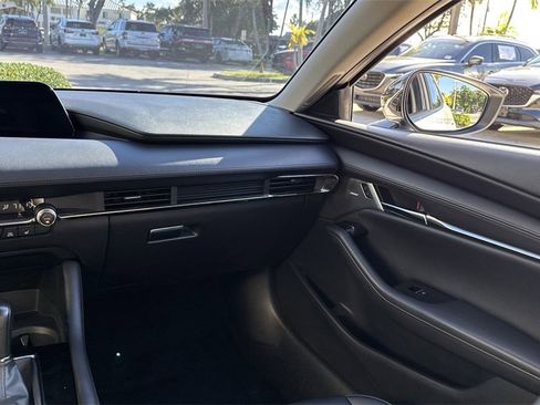 Certified 2022 MAZDA MAZDA3 s image 16