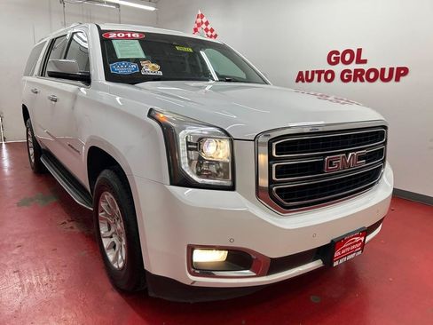 Used 2016 GMC Yukon XL SLT RWD image 2