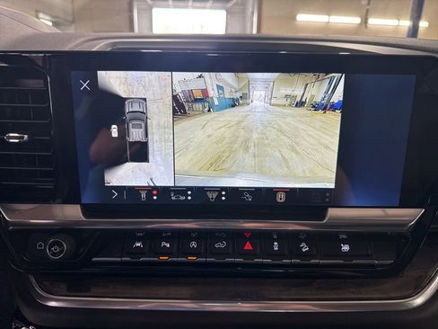 New 2025 Chevrolet Silverado 1500 LTZ w/ LTZ Premium Package AWD/4WD image 29