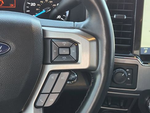 Used 2022 Ford F350 Platinum w/ FX4 Off-Road Package image 29