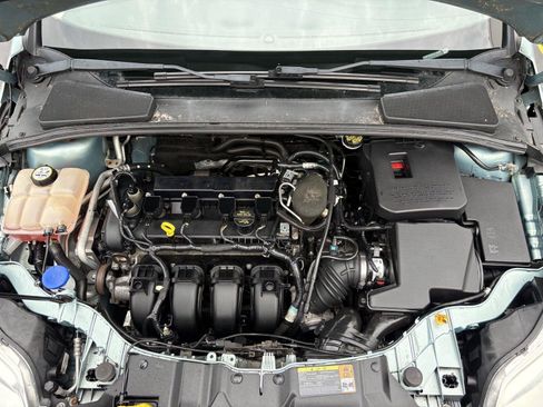 Used 2012 Ford Focus SE FWD image 25