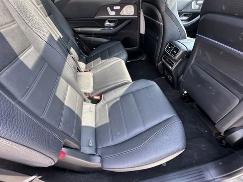 Certified 2024 Mercedes-Benz GLS 580 4MATIC image 17