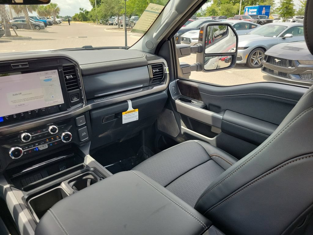 New 2026 Ford F250 Lariat w/ Black Appearance Package AWD/4WD image 13