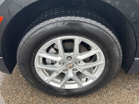 Used 2024 Chevrolet Equinox LT image 10