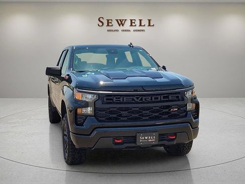 Used 2025 Chevrolet Silverado 1500 Custom Trail Boss AWD/4WD image 7