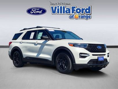 Certified 2020 Ford Explorer XLT w/ Equipment Group 202A