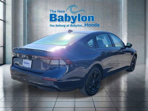 Used 2025 Honda Accord SE image 4