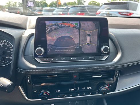 Used 2021 Nissan Rogue SV FWD image 30