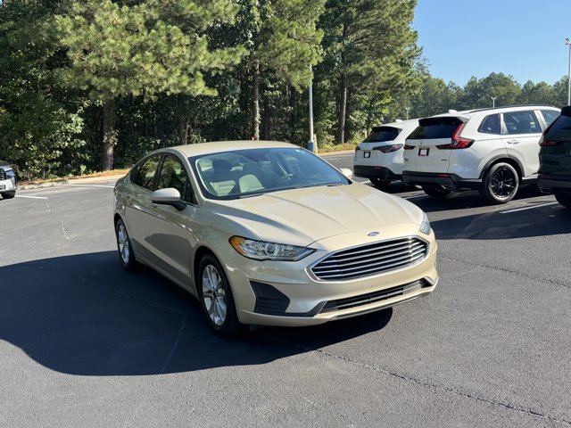 Used 2019 Ford Fusion SE FWD image 3
