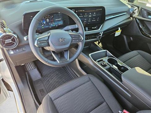 New 2026 Chevrolet Equinox LT w/ Midnight Edition image 3