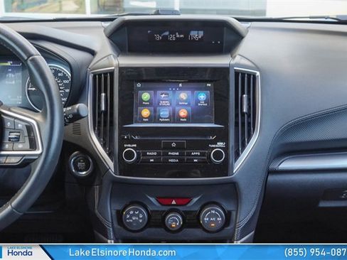 Used 2022 Subaru Forester Premium image 20