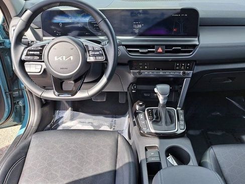 Used 2025 Kia Seltos SX w/ SX Sunroof Package image 25