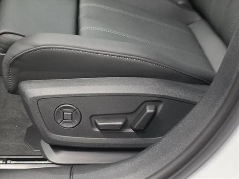 New 2026 Audi A6 Premium Plus image 13