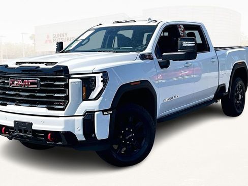 Used 2025 GMC Sierra 2500 AT4 w/ AT4 Premium Plus Package AWD/4WD image 1