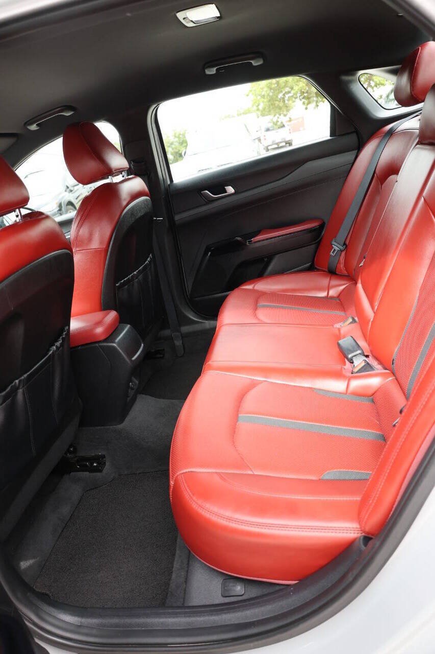 Used 2023 Kia K5 GT-Line w/ GT-Line Premium Package FWD image 17
