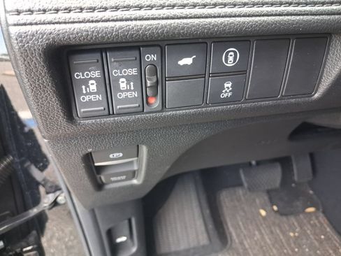 Used 2024 Honda Odyssey EX-L image 26