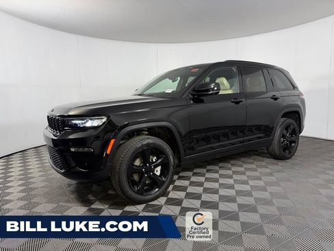Certified 2025 Jeep Grand Cherokee Limited w/ Luxury Tech Group II AWD/4WD image 1