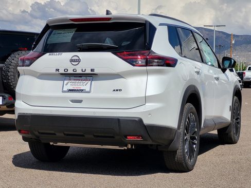 New 2026 Nissan Rogue Dark Armor AWD/4WD image 4