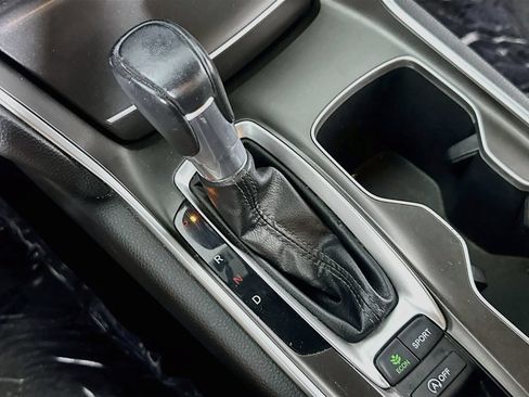 Used 2021 Honda Accord Sport image 29
