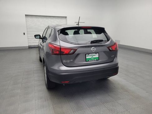 Used 2019 Nissan Rogue Sport S image 6