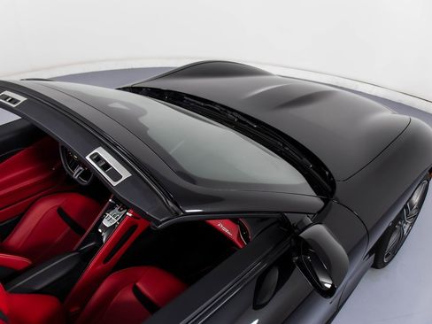 Certified 2024 Ferrari Roma Spider image 18