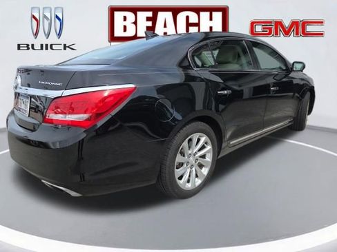 Used 2016 Buick LaCrosse Leather w/ Experience Buick Package FWD image 2
