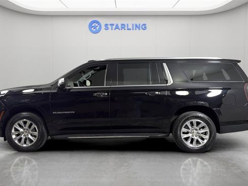 Certified 2025 Chevrolet Suburban Premier image 3