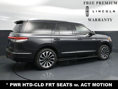 Used 2022 Lincoln Navigator Reserve RWD image 9