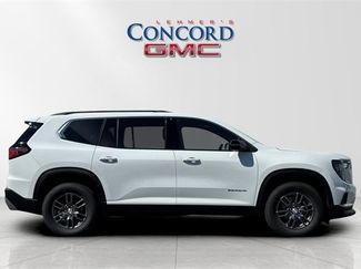 Used 2025 GMC Acadia Elevation video 3