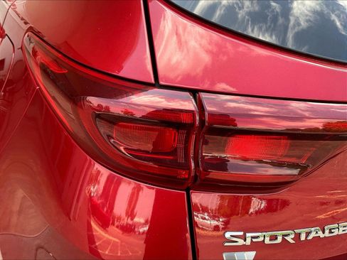Used 2020 Kia Sportage LX FWD image 22