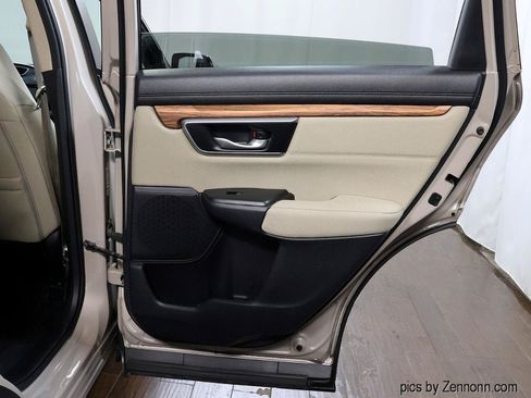 Used 2018 Honda CR-V EX image 32
