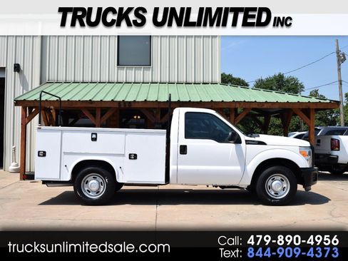 Used 2016 Ford F250 XL RWD image 1