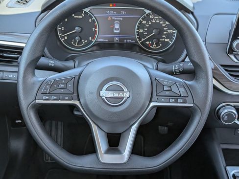 Used 2026 Nissan Altima 2.5 SV AWD/4WD image 11