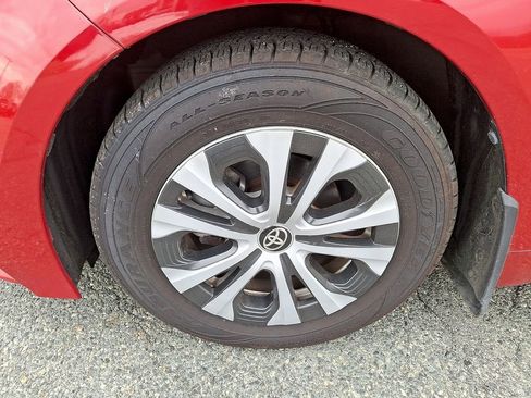 Used 2020 Toyota Corolla LE image 8