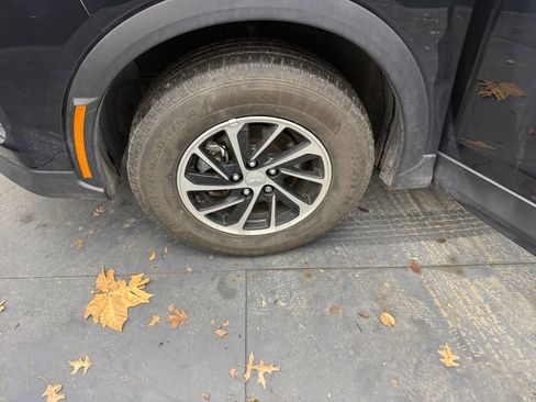 Used 2025 Mitsubishi Eclipse Cross ES image 36