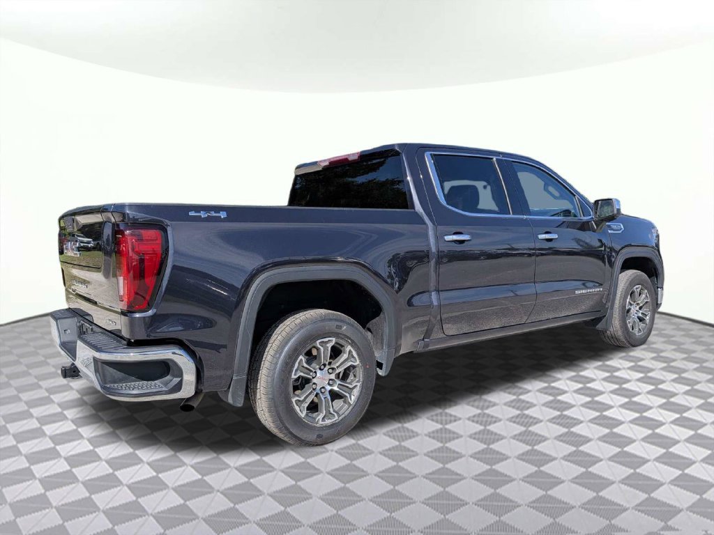 Used 2025 GMC Sierra 1500 SLT AWD/4WD image 3