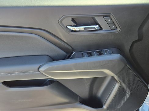 New 2026 Chevrolet Colorado LT image 8