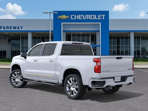New 2026 Chevrolet Silverado 1500 High Country w/ High Country Premium Package AWD/4WD image 3