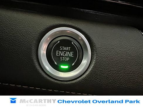 Used 2022 Cadillac Escalade Premium Luxury w/ Performance Package AWD/4WD image 19