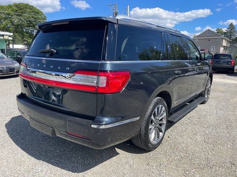 Used 2021 Lincoln Navigator L Reserve w/ Luxury Package AWD/4WD image 5